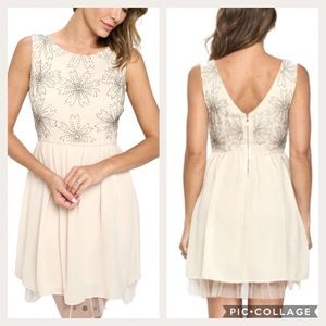 TFNC London Rubina Dress Woman’s Large Cream Beaded Floral Bodice Sleeveless